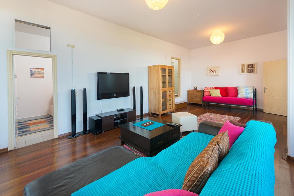 Amazing Apartments With Sea View In Rhodes Town Rhodes City Екстериор снимка